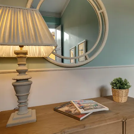 Frida Luxury By Mamo *