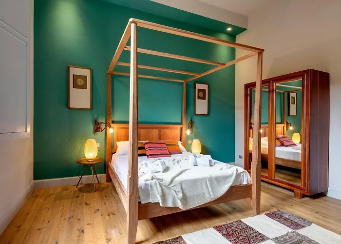 Frida Luxury By Mamo アパート